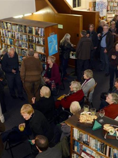 The unofficial launch of the Dunedin Writers and Readers Festival at the Athenaeum Library last...