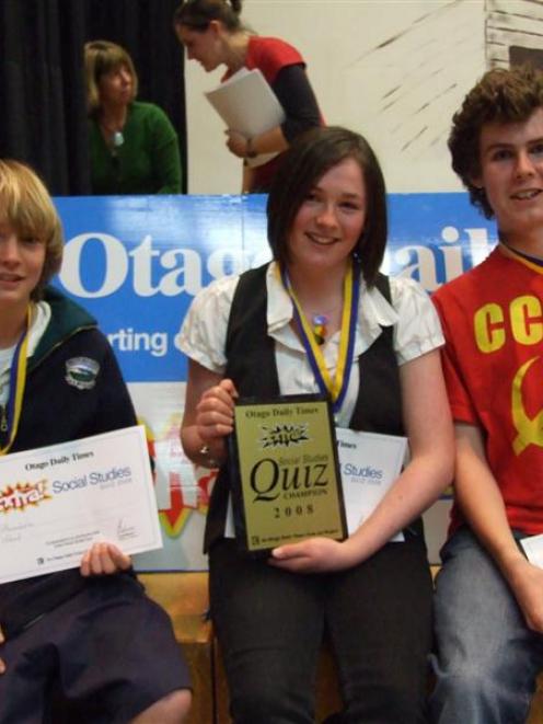 The winners of the Otago Daily Times Extra! social studies quiz last night were (from left) Ben...
