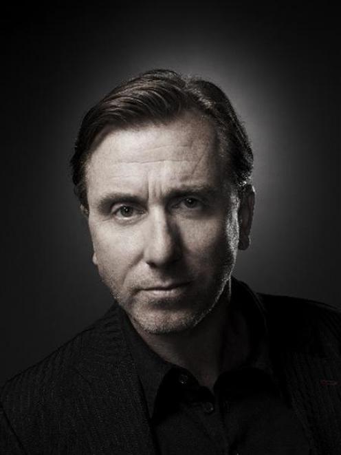 Tim Roth says playing his new character, Dr Cal Lightman, is like a really interesting experiment...