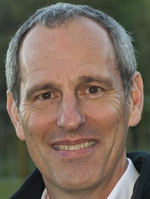 Tom Richardson