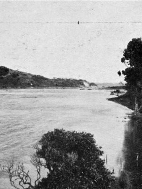 Tomahawk Lagoon, Otago Peninsula.- Otago Witness, 5.8.1914.