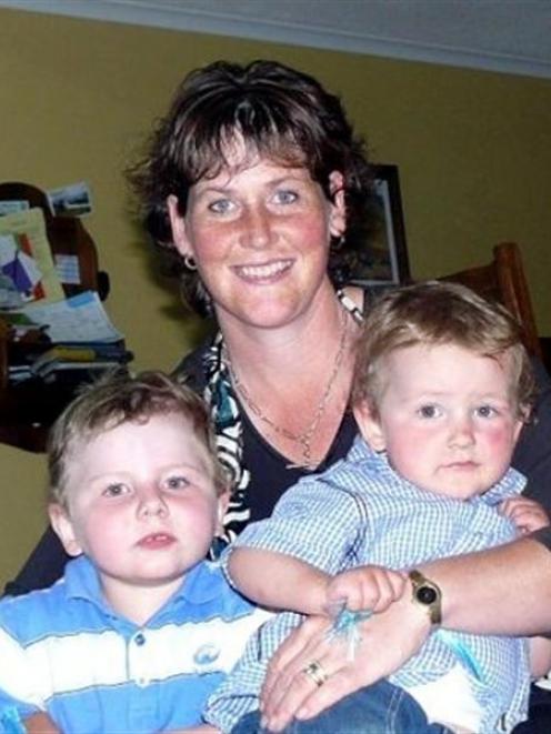 Tracy Crossan with Hamish, left, and Ryan (1).