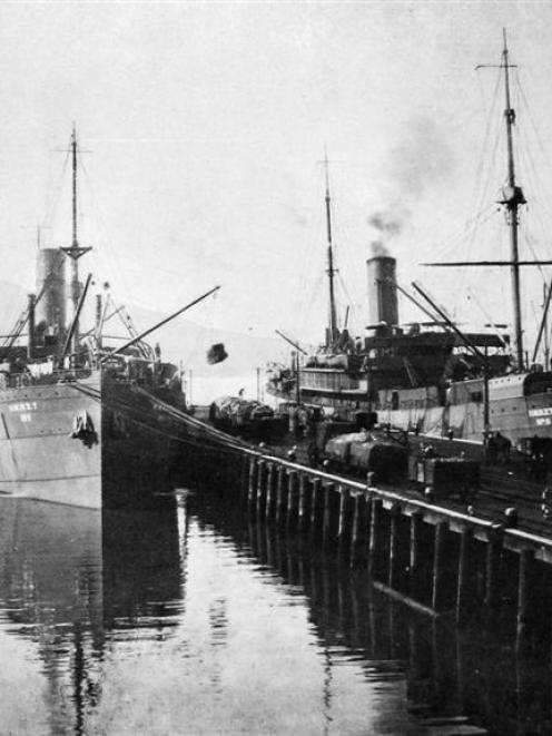 Troopships at Port Chalmers waiting for the Otago portion of the Expeditionary Force. - Otago...