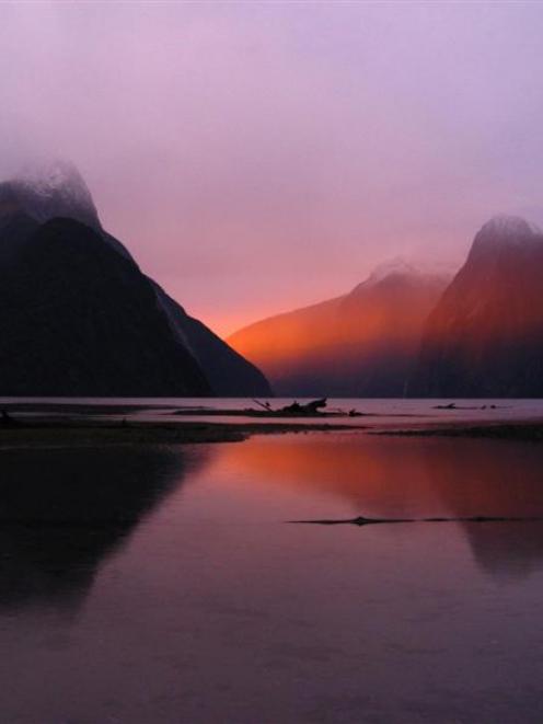TVNZ will tonight broadcast its One News weather segment live from Milford Sound, the first time...
