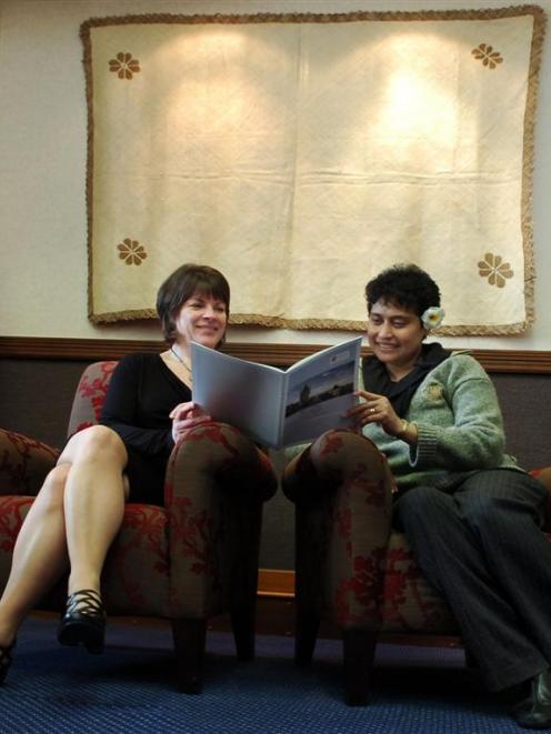 University of Otago vice-chancellor Prof Harlene Hayne (left) and Otago health sciences division...