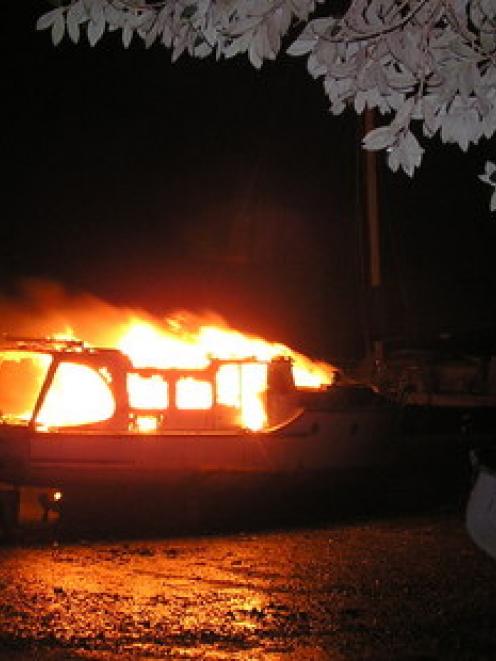 Waiheke boat fire.