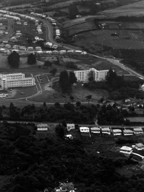 Wakari Hospital, Dunedin, in 1957, a few years before Roy Colbert's first encounter with it....