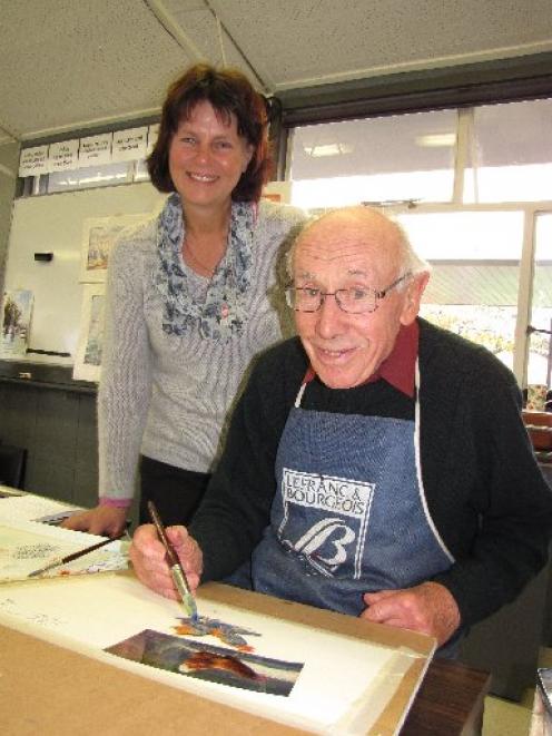 Wanaka Autumn Art School painting tutor Jacky Pearson, of Lower Hutt, with the school's oldest...