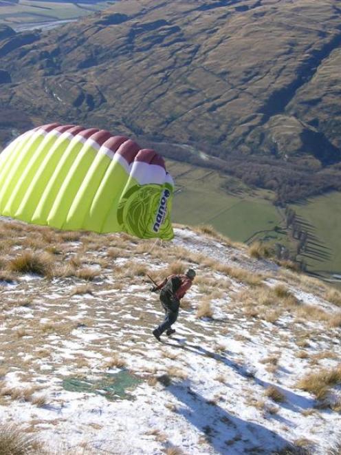 Wanaka speed-rider Mal Haskins prepares to take off on Treble Cone.. Photo by Marjorie Cook.