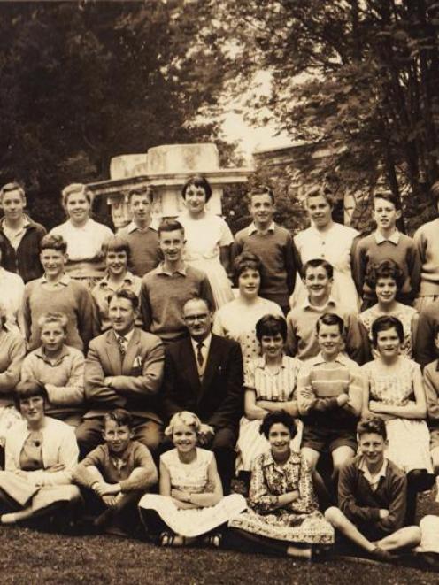 Where's Roy?  Girls and boys from the Kaikorai School's 1961 form 2 class. Photo supplied.