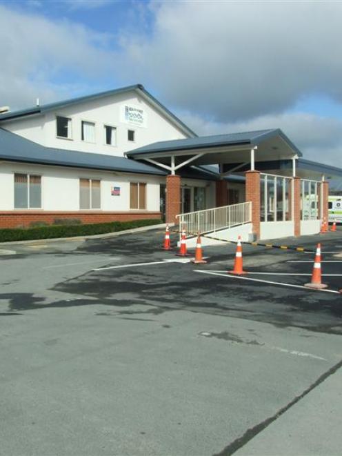 Work on the new Charlotte St entrance of Clutha Health First is nearly completed. Photo by Helena...