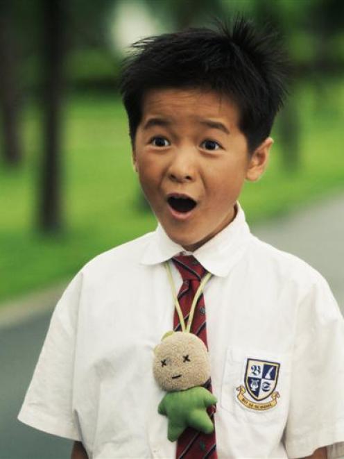 Xu Jiao, a girl, plays a boy better than boys.