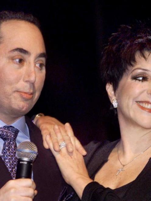 Liza Minnelli and David Gest at the House of Blues in Los Angeles in July 2002. Photo Reuters
