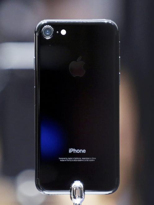 Lack of jack in iPhone 7 an issue for some Otago Daily Times