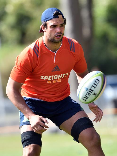 Highlanders lock Tom Franklin trains with the team yesterday at the University Oval. Photo by Peter McIntosh.