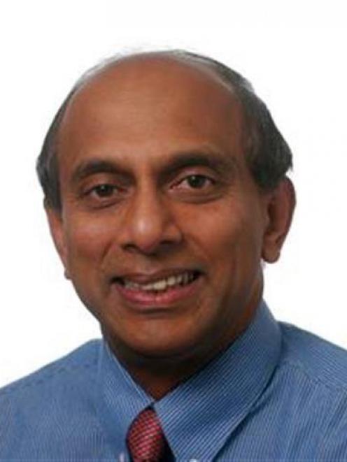 Prof Ravi Gooneratne
