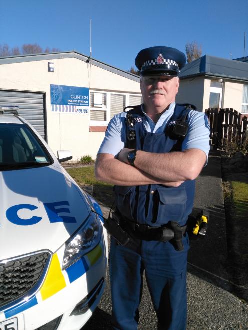 Former senior constable Richard Whitmore has said goodbye to the police force after 31 years....