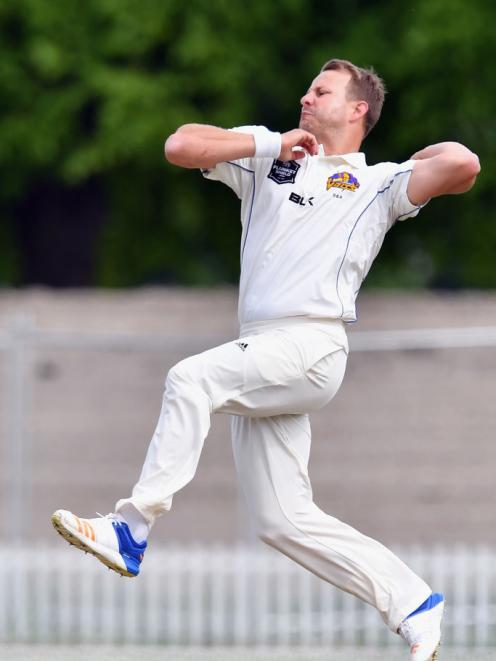Neil Wagner of Otago runs in to bowl during the Plunket Shield match between Canterbury and the Otago Volts. Photo: Getty