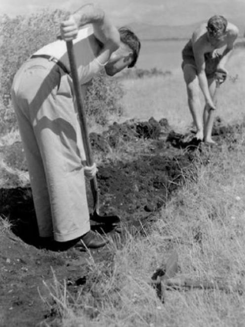 Roger Duff (left) and Jim Eyles dig at the Wairau Bar site in the 1940s. Eyles, who lived in the...