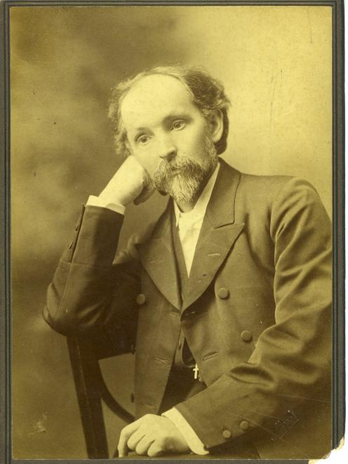 A formal portrait of Rutherford Waddell in about 1900. Photo: John Morris, P-S15-22, Presbyterian...