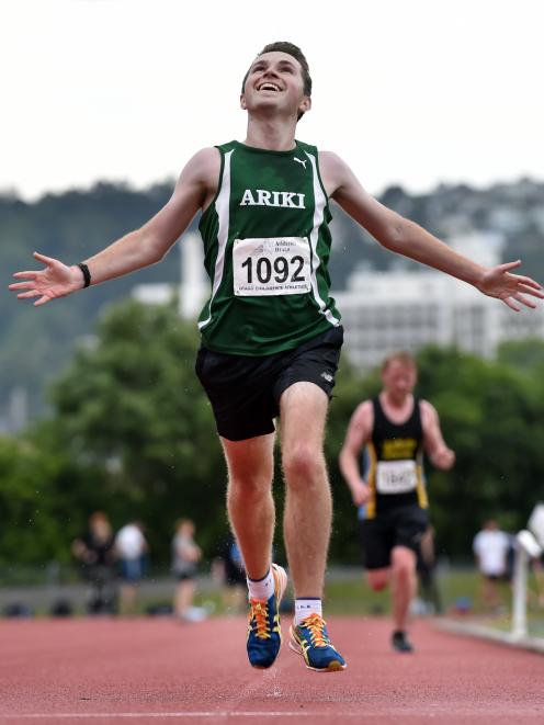 Aaron Anderson wins the Otago 10,000m championships at the Caledonian Ground on Saturday. Photo:...