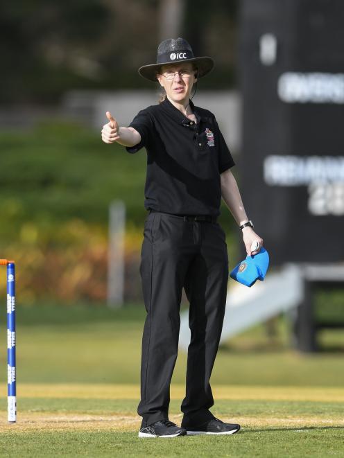 Umpire Kim Cotton at the ICC Women's World T20 last year. Photo: Getty Images 