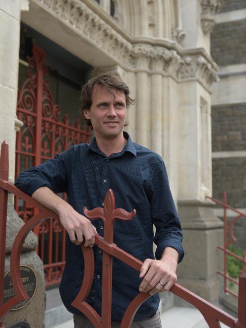 Visiting sociologist Prof Nathan Hughes, outside the Dunedin District Court. PHOTO: LINDA ROBERTSON