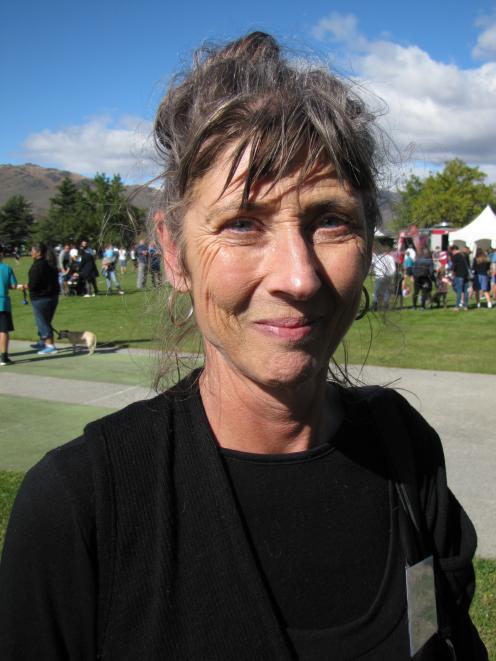 Rachel Thomas 