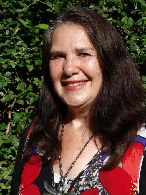 Dr Janice Clayton