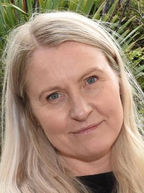 Jo Kidston