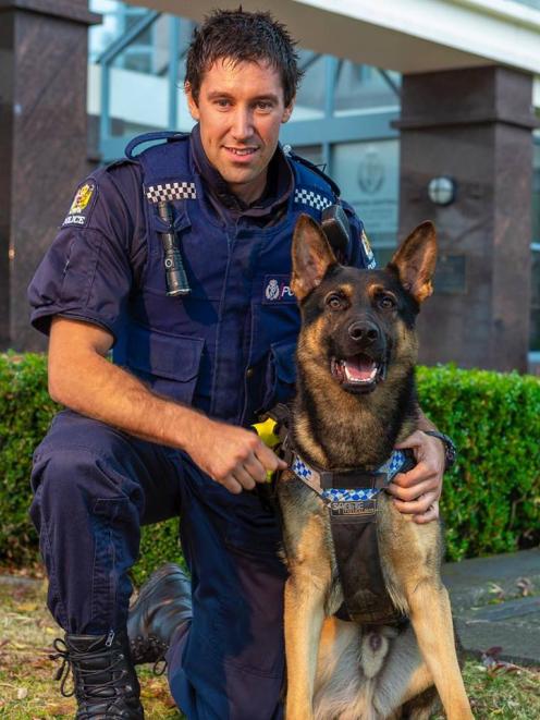 Constable Saunders and Police Dog Vann. Photo: Southern District Police Facebook