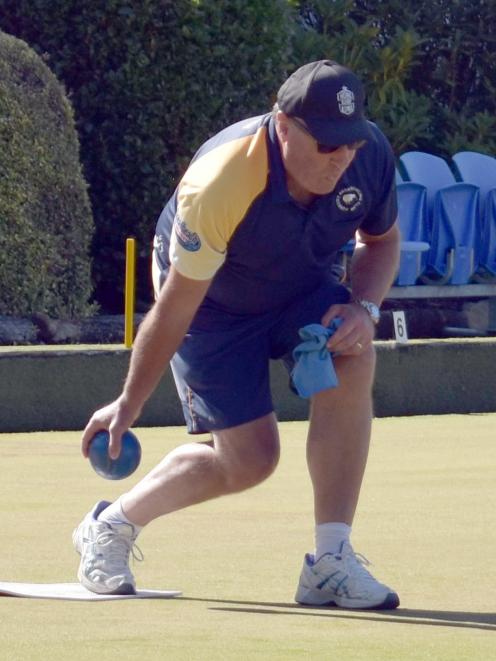 Former Otago rugby player Dave Callon delivers a shot for the Oliver Mason-skipped Forbury Park...