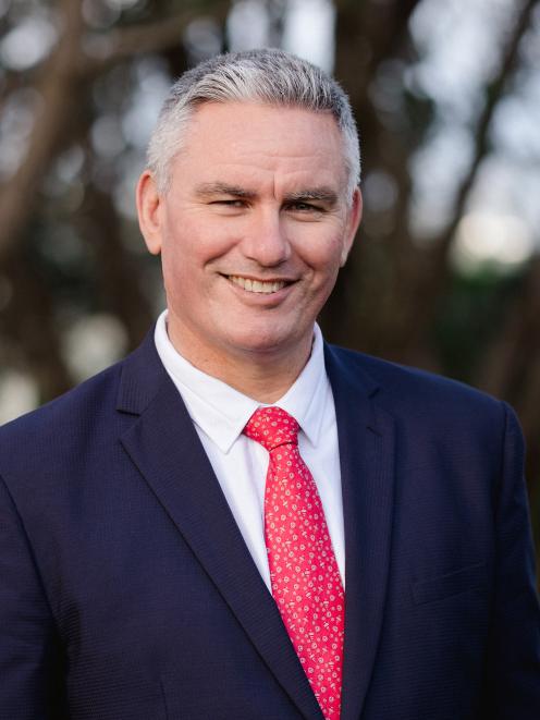 Kelvin Davis