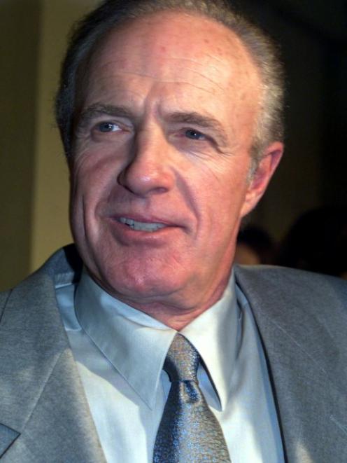 James Caan attends the Los Angeles premiere of the film "The Yards" in October 2000. Photo: Reuters