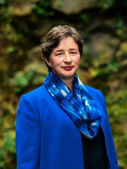 Helen Darling