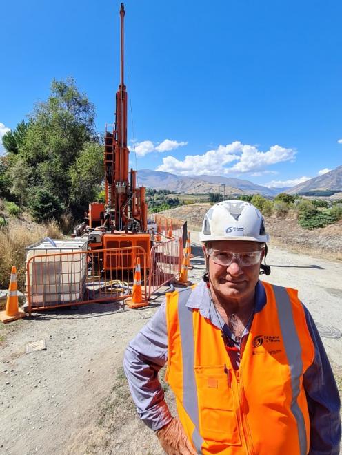 Kā Huanui a Tāhuna (Whakatipu Transport Programme Alliance) site superintendent Michael Scott...