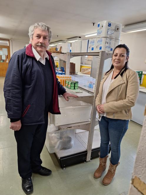 Salvation Army Major Murray Sanson and community ministries manager Cathy Strong encourage whānau...