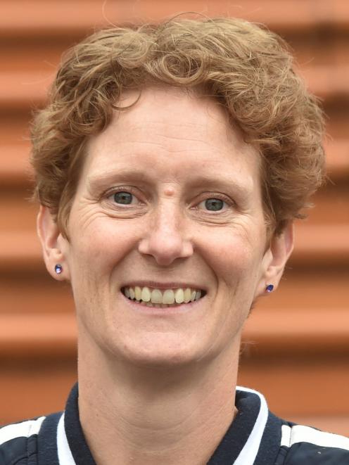 Elaine Hargreaves 