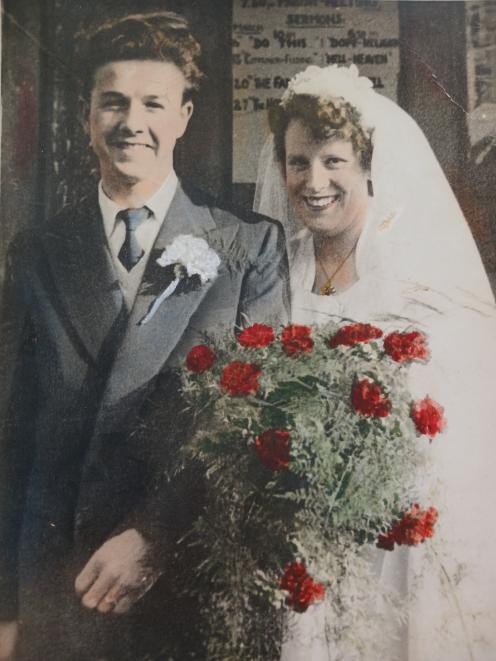 A young Ron and Olive Beard on their wedding day in Brighton, England. 