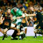 Tom Franklin takes the ball to the line from the Highlanders. Photo: Getty Images