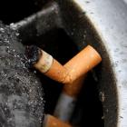 2012-08-14T221406Z_128488750_GM2E88F0H7V01_RTRMADP_3_AUSTRALIA-TOBACCO.JPG