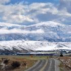 A fresh dusting of snow on the Dunstan Mountains near St Bathans yesterday. PHOTO: GERARD O'BRIEN