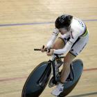 Alison Shanks wins gold in the Elite Women 3000m Indivdual Pursuit Final at the 2010 Oceania...