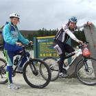 Amy Penfold (Tauranga) and Jonathan Stockwell (Christchurch) set off to explore the Otago Central...