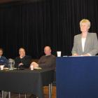 Ann Fowler addresses the alcohol reform public forum in Queenstown last night, with other...