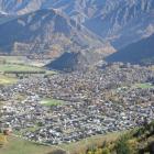 Arrowtown as seen from Tobins Track. Photo by Tracey Roxburgh.