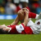 Arsenal's Robin van Persie reacts during the English Premier League soccer match against...