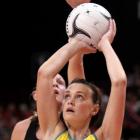 Australia's Natalie Medhurst lines up a shot. Photo by Getty