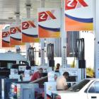 Falling petrol prices helps lift consumer confidence. Photo by Gerard O'Brien.