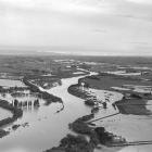 Floodwaters near Balclutha. Photo from <i>ODT</i> files.